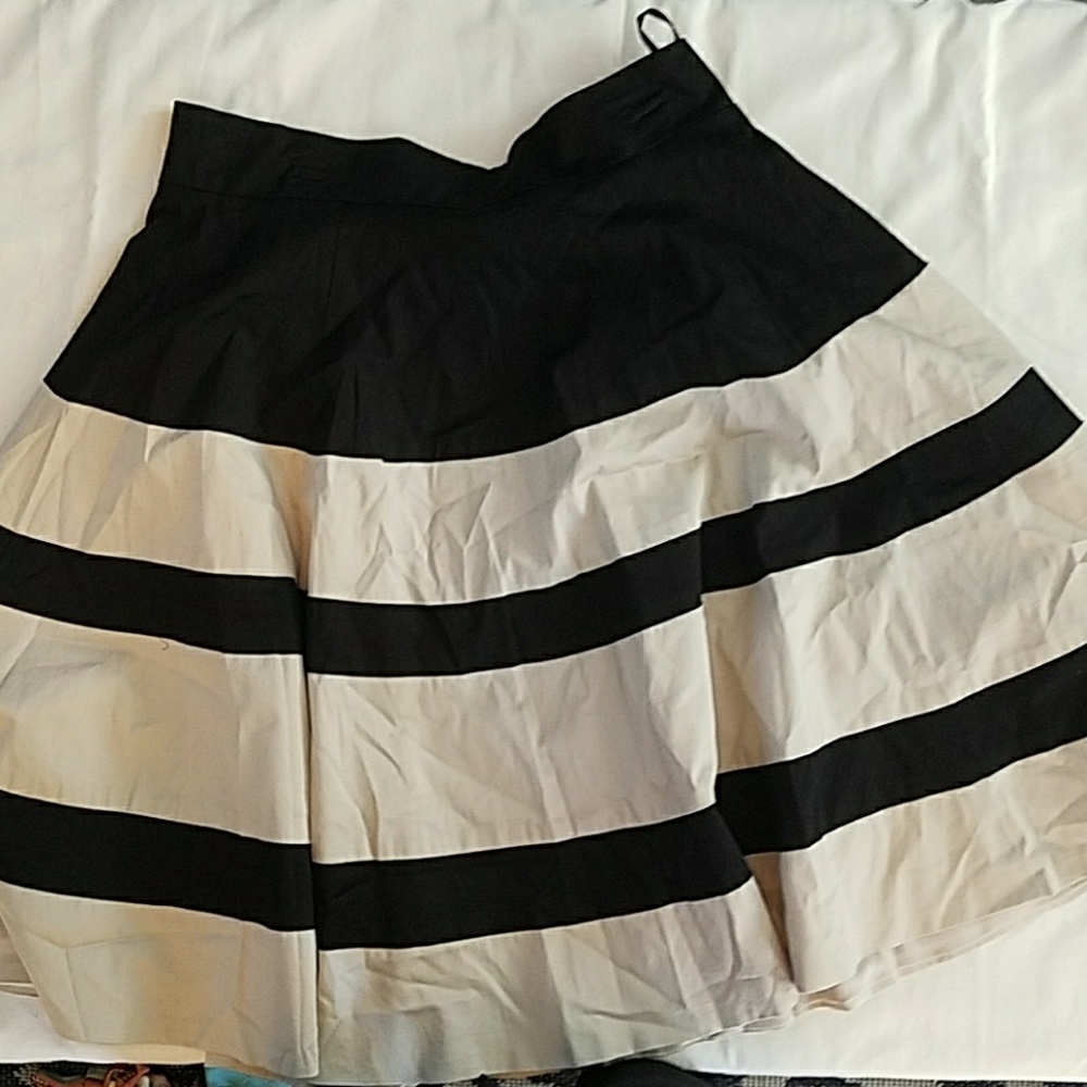 Amanda Chelsea skirt